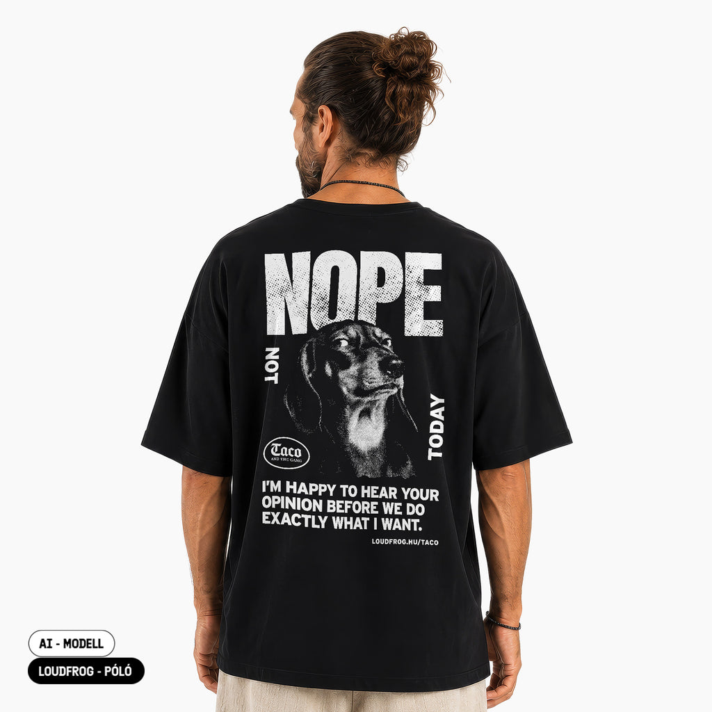NOPE / Férfi fekete oversize póló